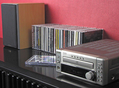CD storage rack with hifi.